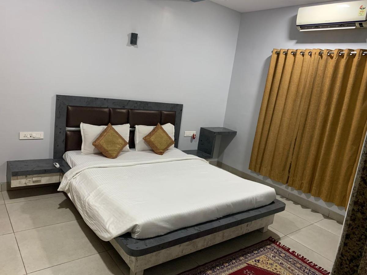 Ruturaj Inn Алибаг Экстерьер фото