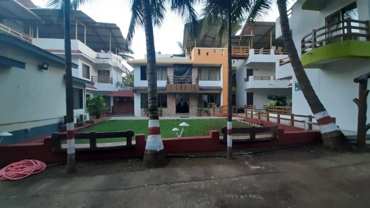 Ruturaj Inn Алибаг Экстерьер фото